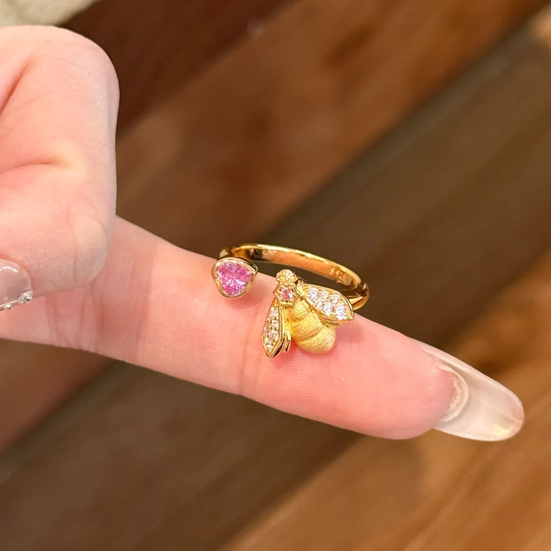Women's Chic Rhinestone Heart & Bee Design Ring