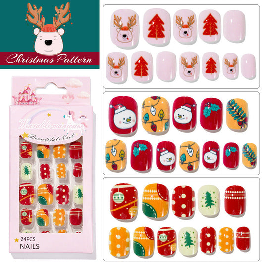 Cute Christmas Fake Nails