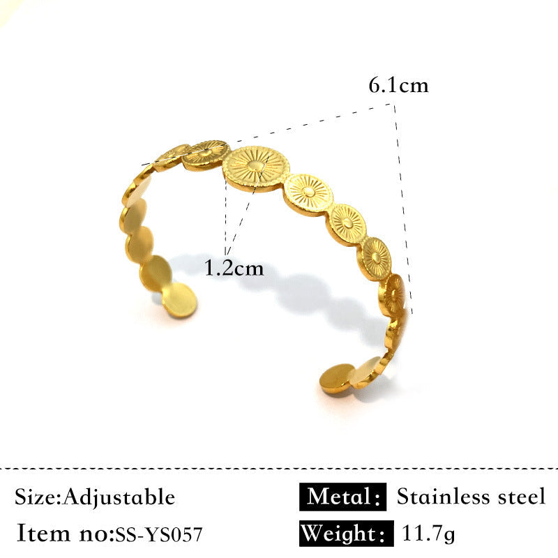Durable Flower Design Titanium Steel 18K Plated Open Bracelet
